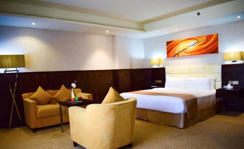 The Secure Inn Hotel - photo 20