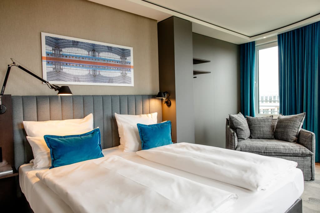 Motel One Berlin-Hauptbahnhof - photo 23