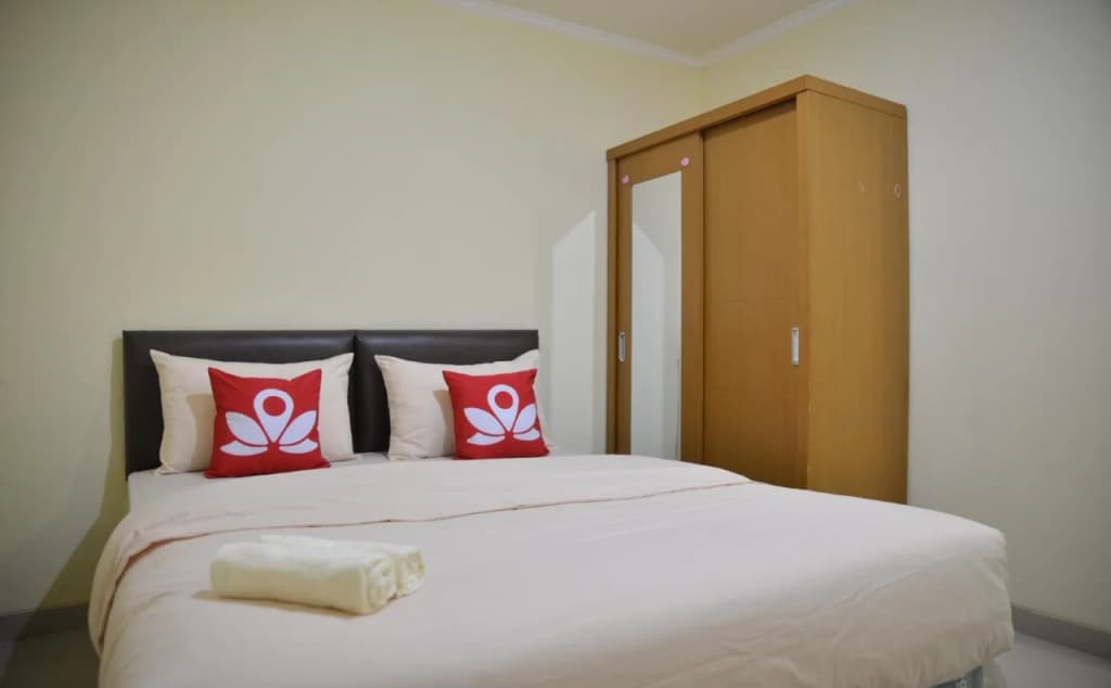 ZEN Rooms Near ITC Roxy Mas - photo 21