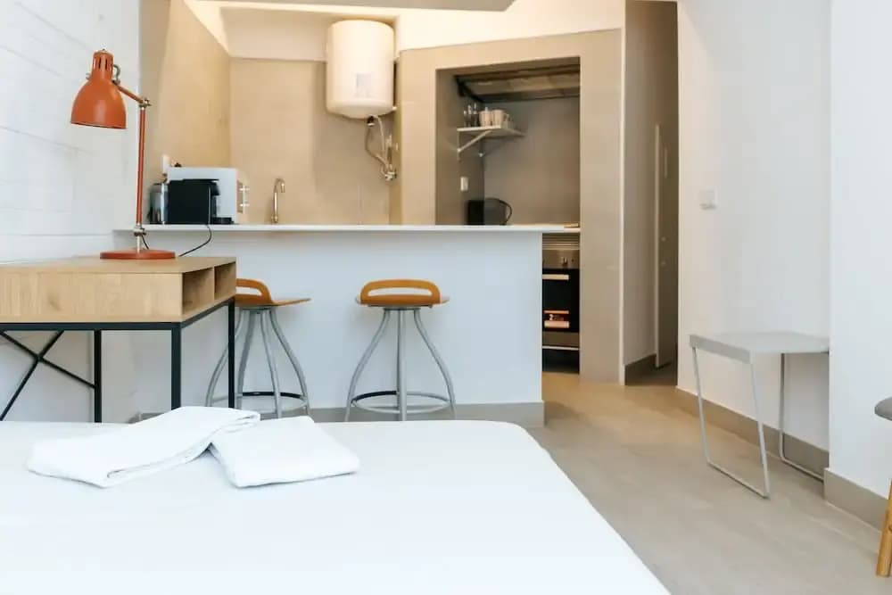 Downtown Lisbon Arroios Flat 3 - photo 2
