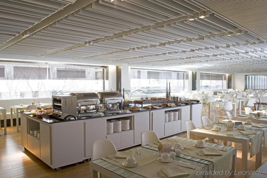 NH Collection Barcelona Constanza - photo 35