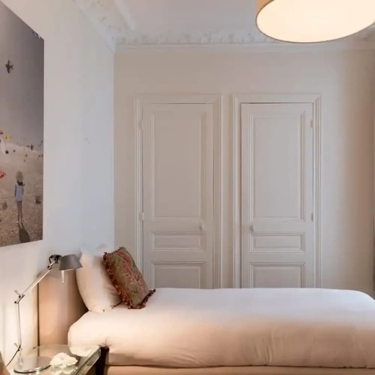 White Sacr I Beautiful 2-bedroom in Montmartre - photo 17