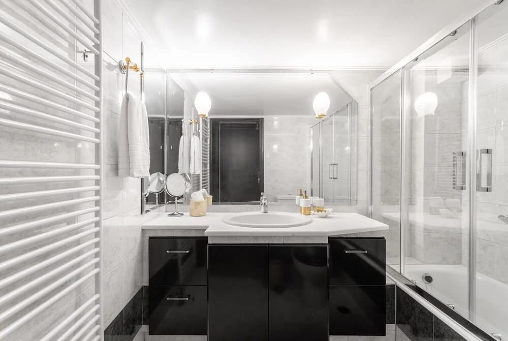 Fresh Detailed Stylish Apt at Acropolis - photo 7
