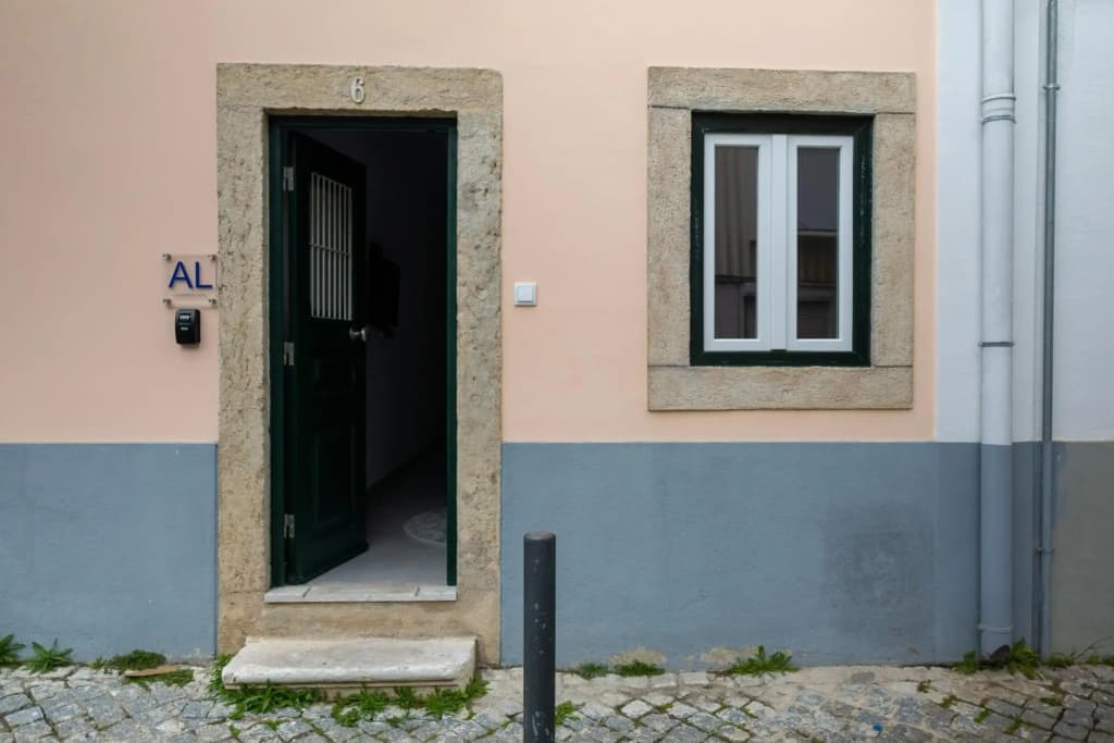 Feels Like Home Ajuda Modern Apartment - photo 1
