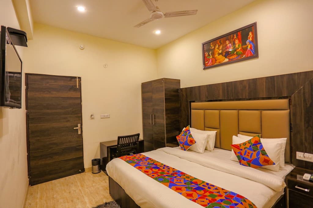 Fabhotel The Kiara - photo 7