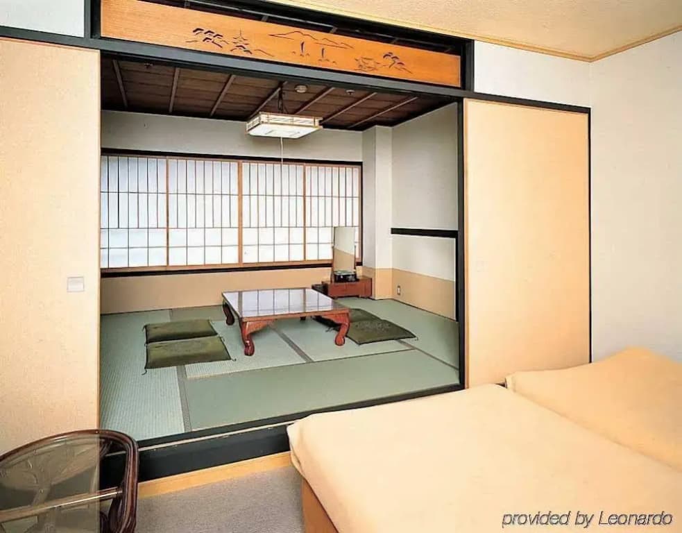 Hotel Tozankaku - photo 4