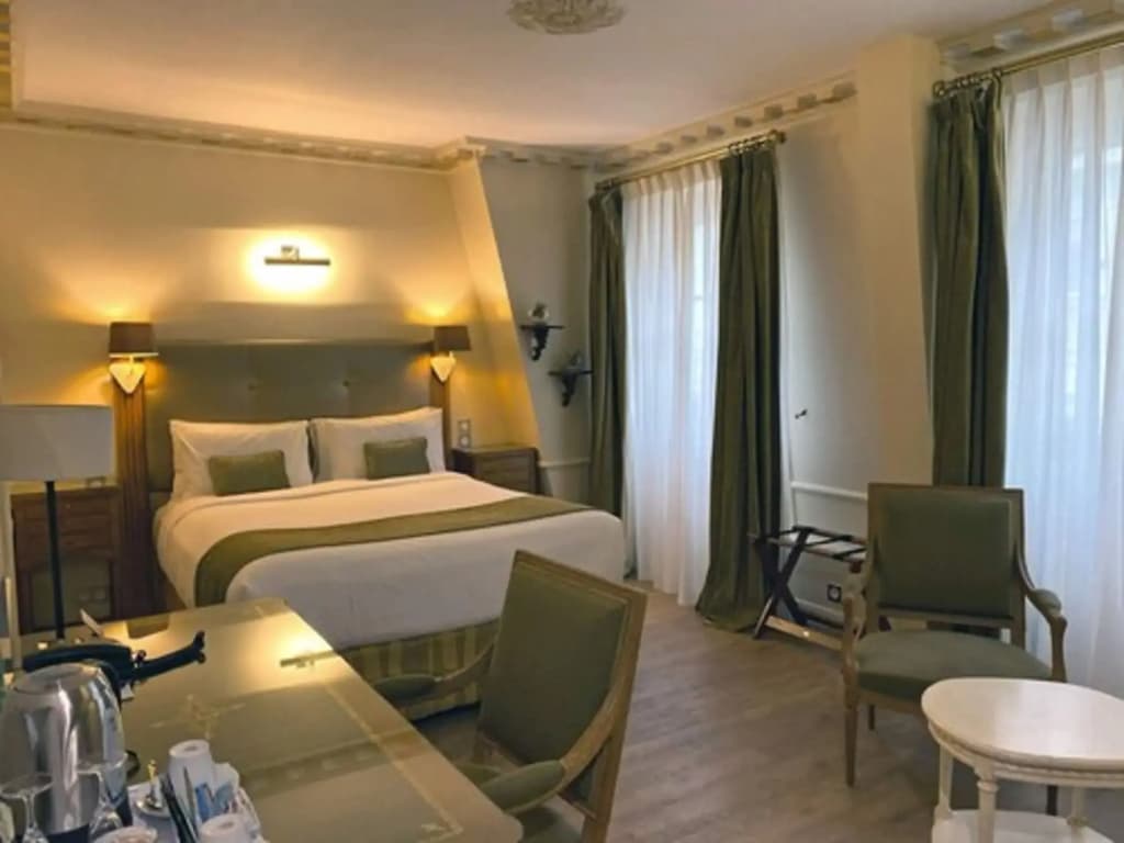 Hôtel Gavarni - photo 13