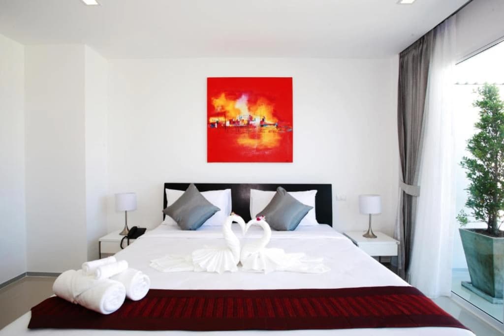 One World One Home Naiharn Hotel - photo 6