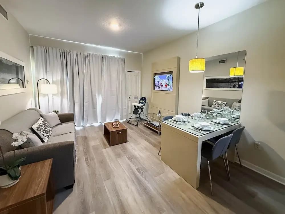 The Point Hotel & Suites Orlando - photo 36