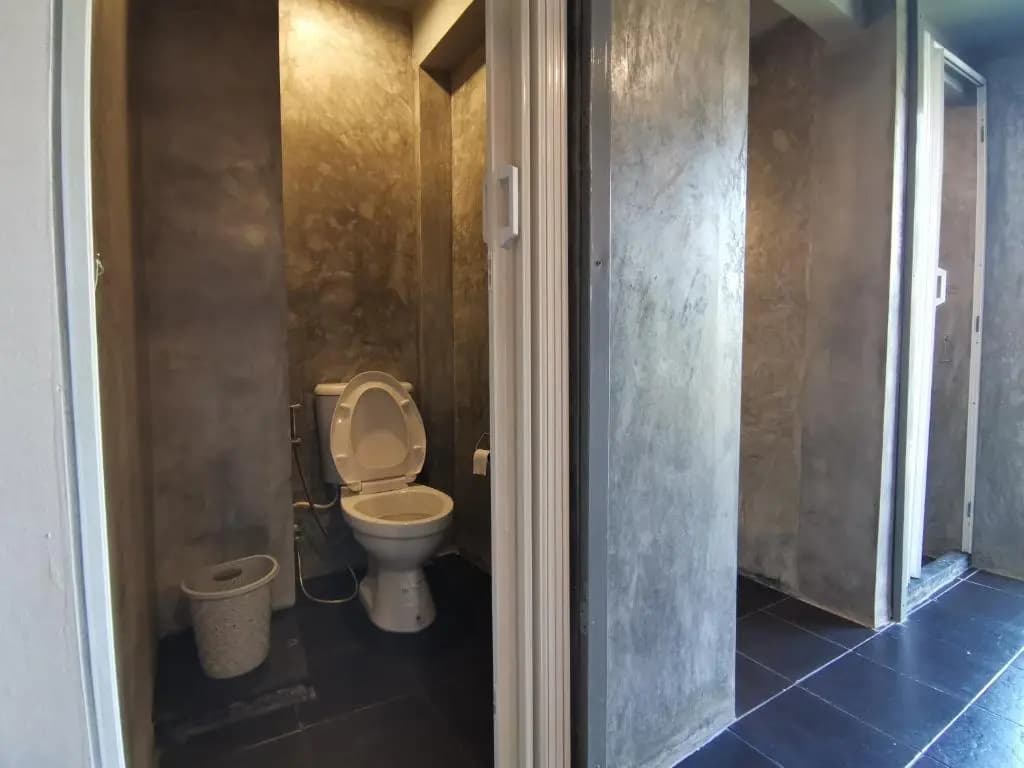 8 Sleepers Street Hostel - photo 8