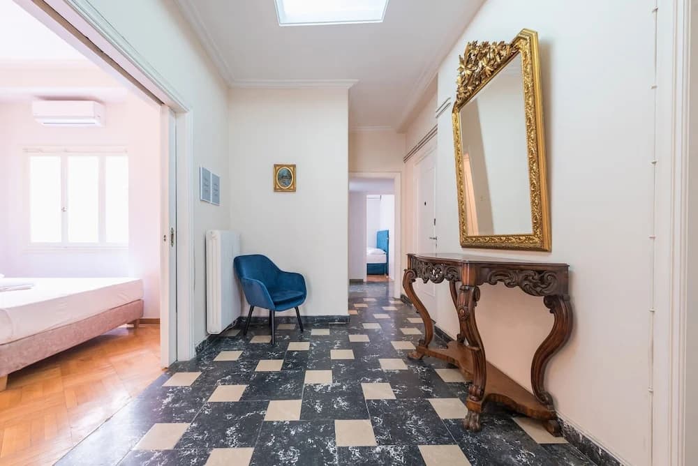 Athens Empire Paradise Apartment - photo 12