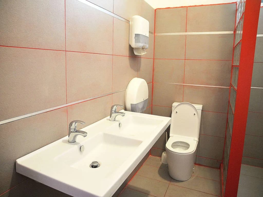 Hostel - With Private Entrance - photo 7