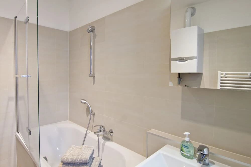 HeyMi Apartments Oper - photo 10
