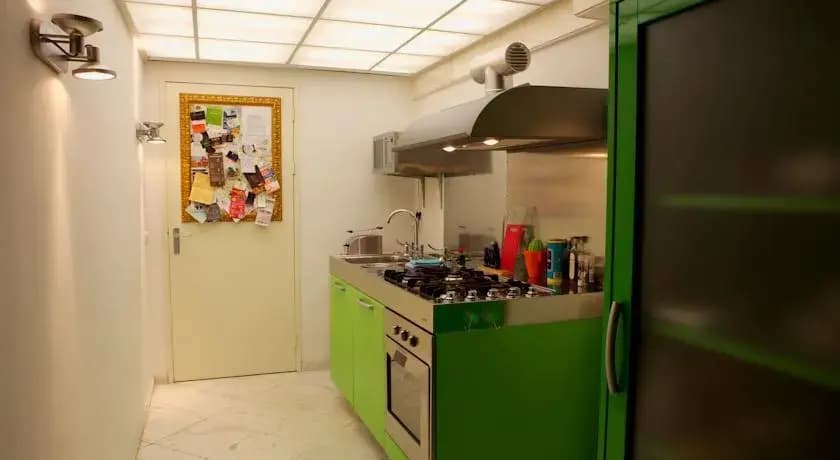 Bed & Kitchen - photo 7