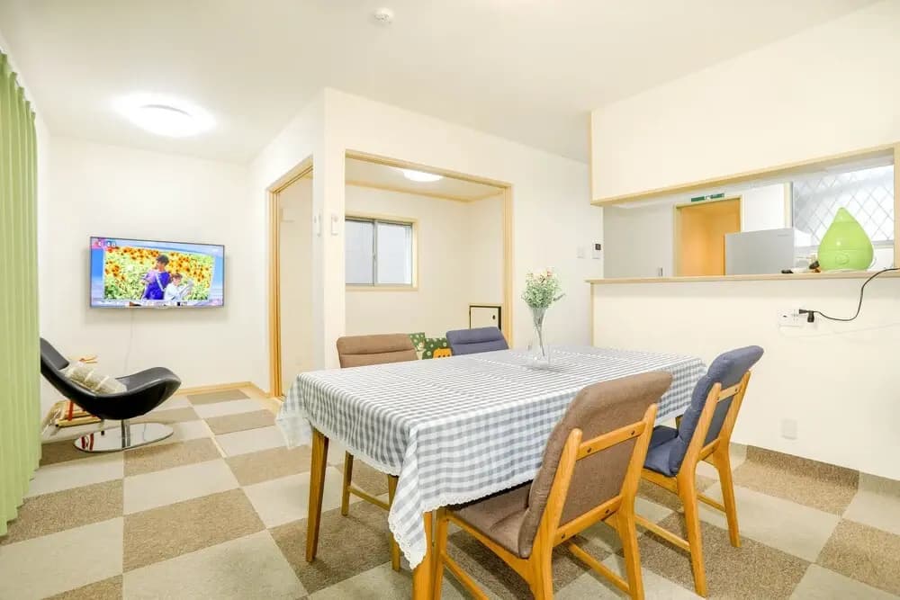 Zenith's House - photo 12