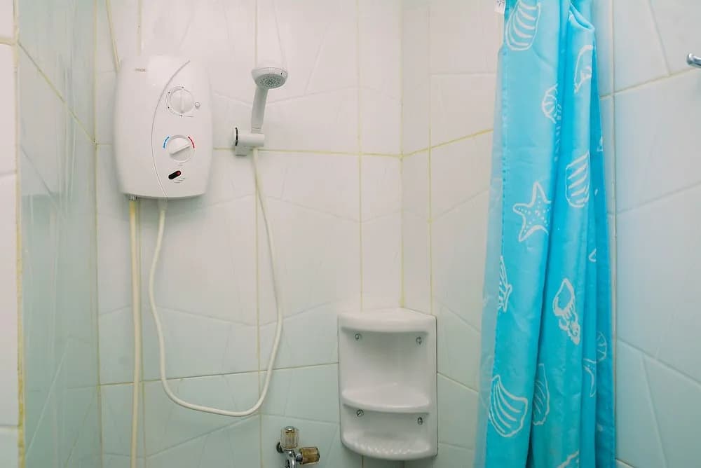 Comfy and Beautiful 2BR Menteng Square Apartment - photo 6