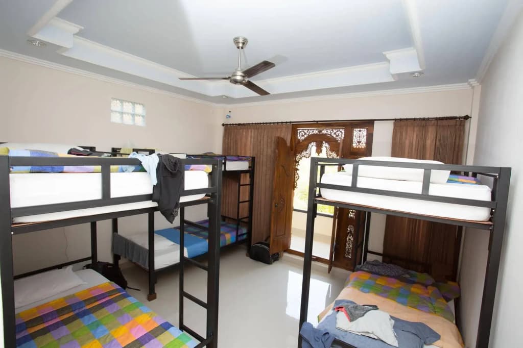 Puji Bungalow & Hostel - photo 5