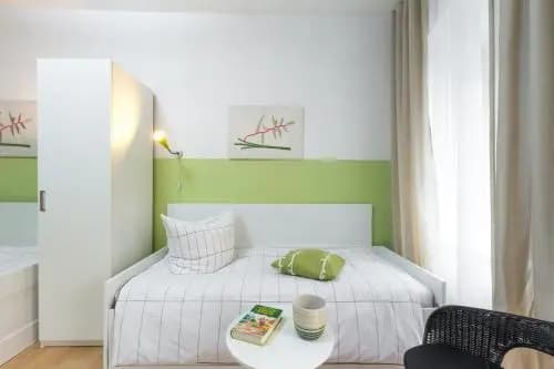 Schönes 2-Zimmer-Apartment in Kollwitzplatz-Nähe - photo 8