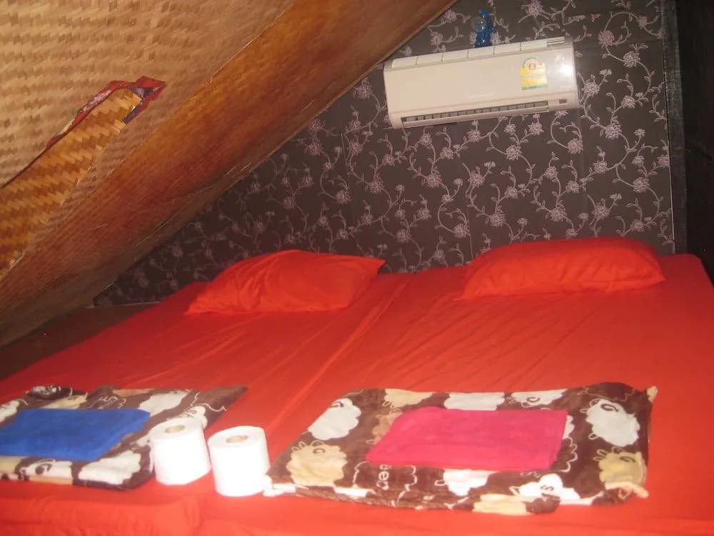 Tawan Hostel - photo 6