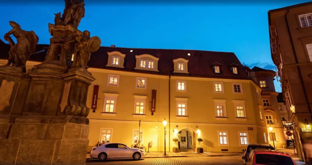 Old Royal Post Boutique Hotel & Premium Suites - main photo