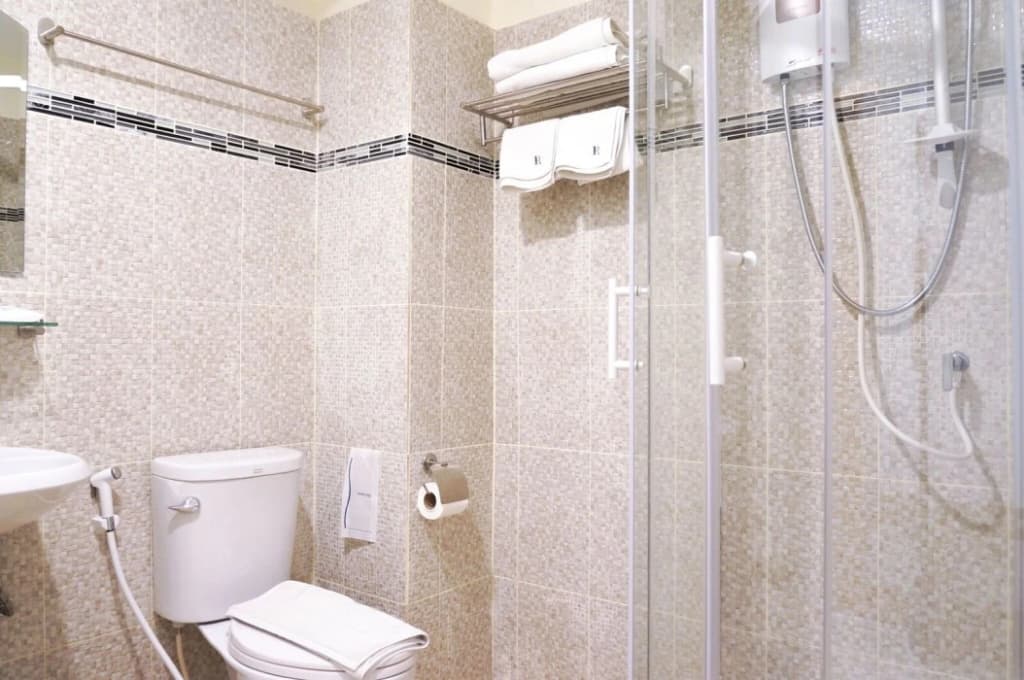 Ratana Hotel - photo 8