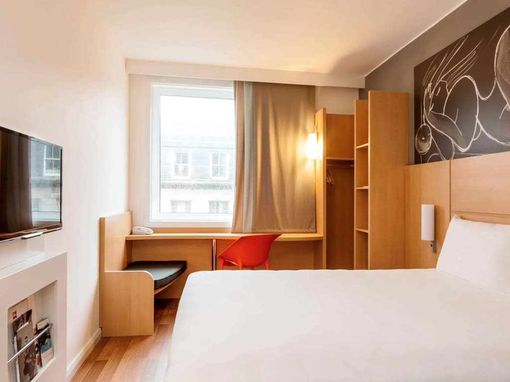 ibis Edinburgh Centre South Bridge - Royal Mile - photo 32