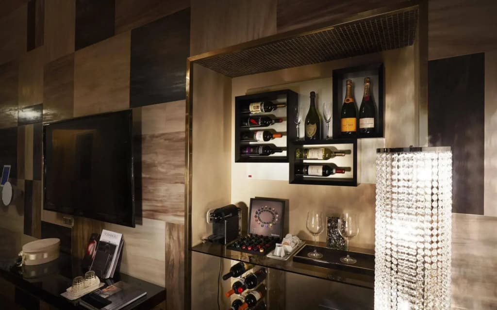 Gold Royal Suite - photo 8