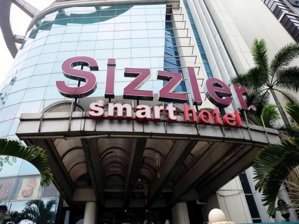 Smart Hotel Thamrin Jakarta - main photo
