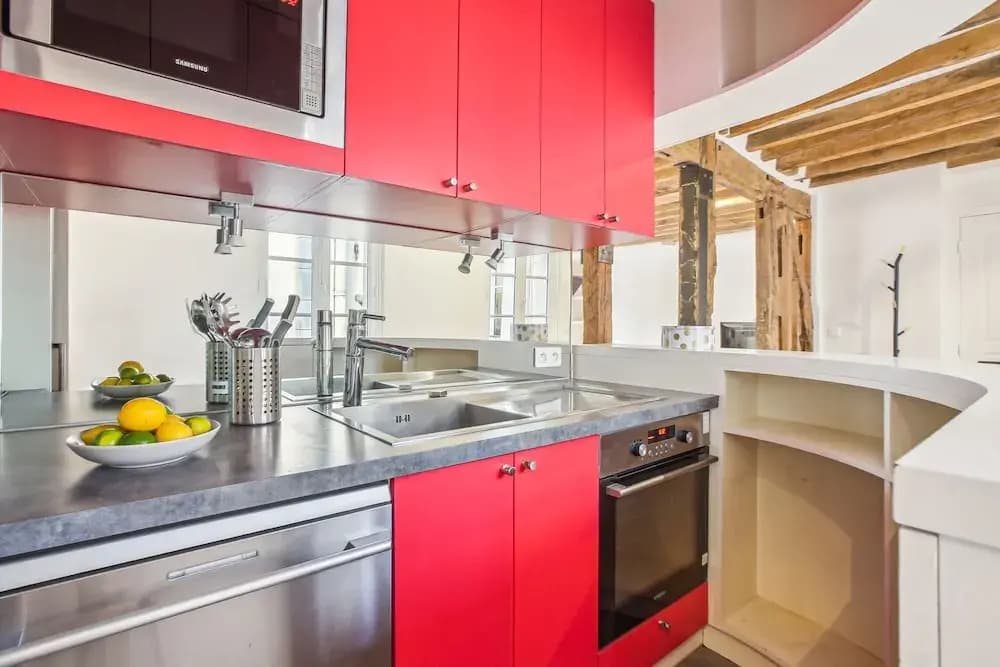Spacious 1BR in the Heart of Paris - photo 7