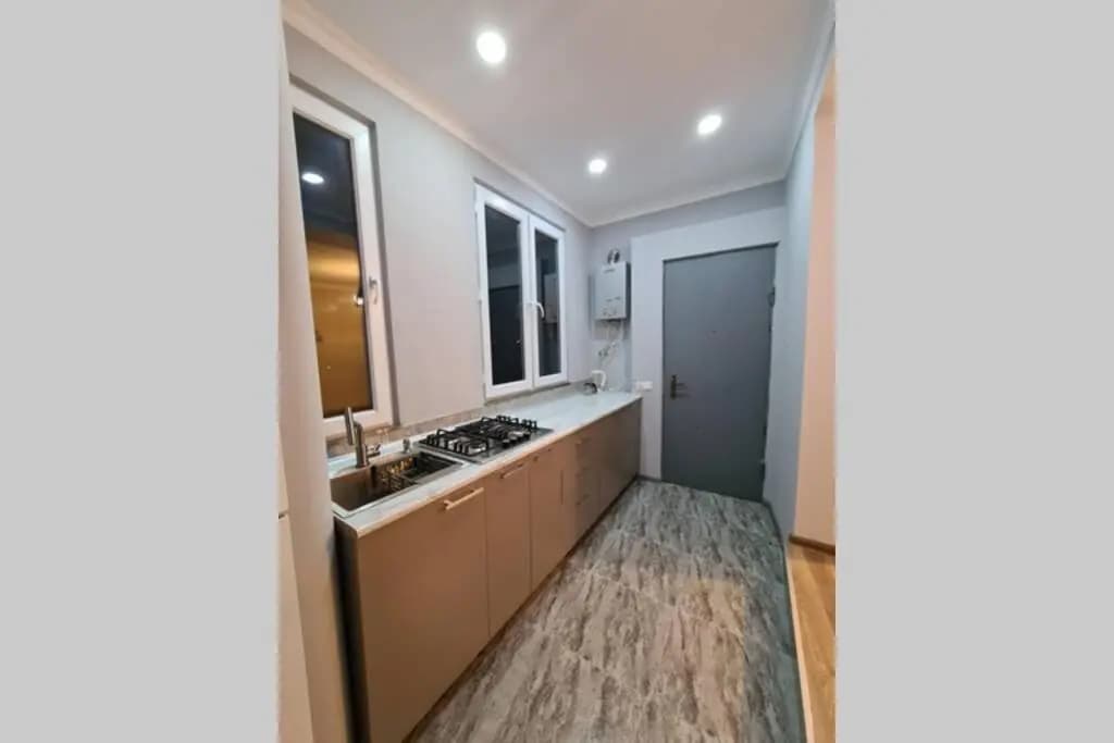 Tamara's House - photo 2