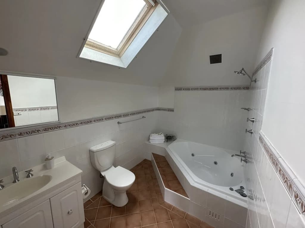 Valley of the Waters B&B - photo 15