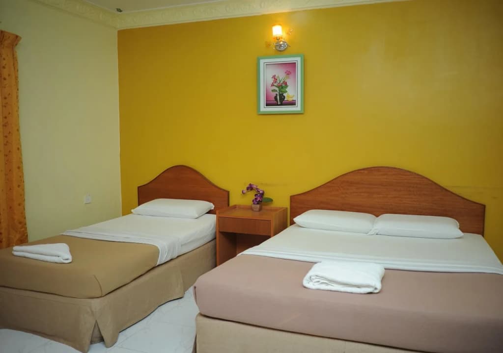 Hotel Anggerik Impian - photo 1