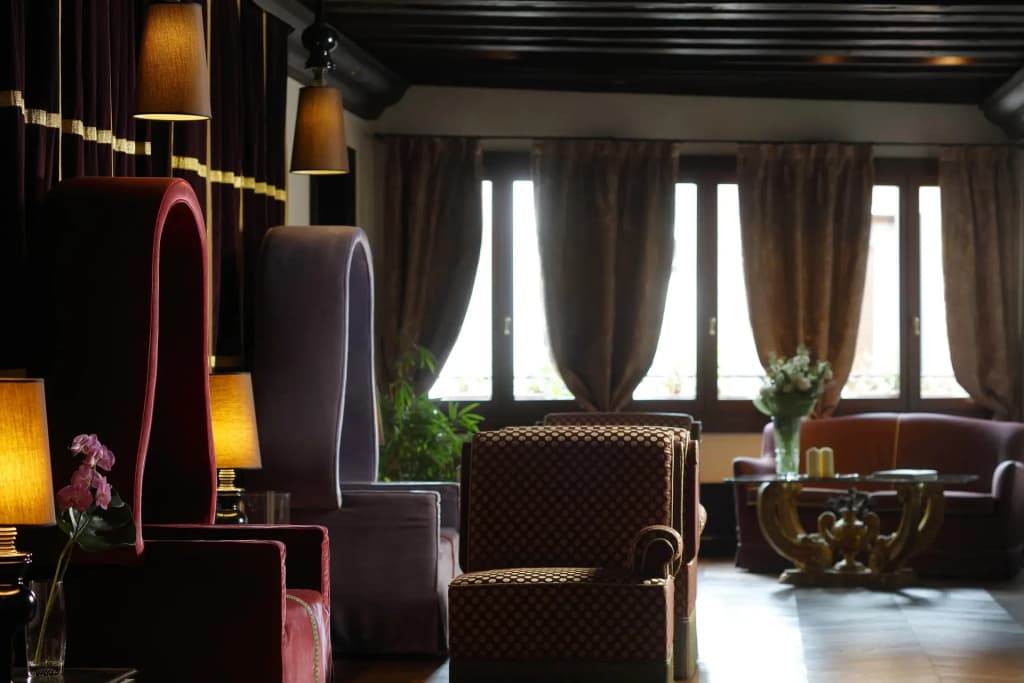 Aqua Palace Hotel - photo 2