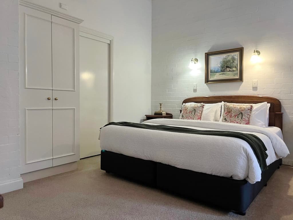 Victoria House Motor Inn - photo 4