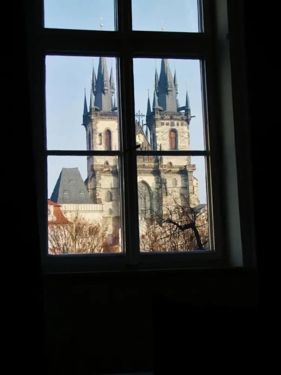 Old town square premium apartments - photo 1