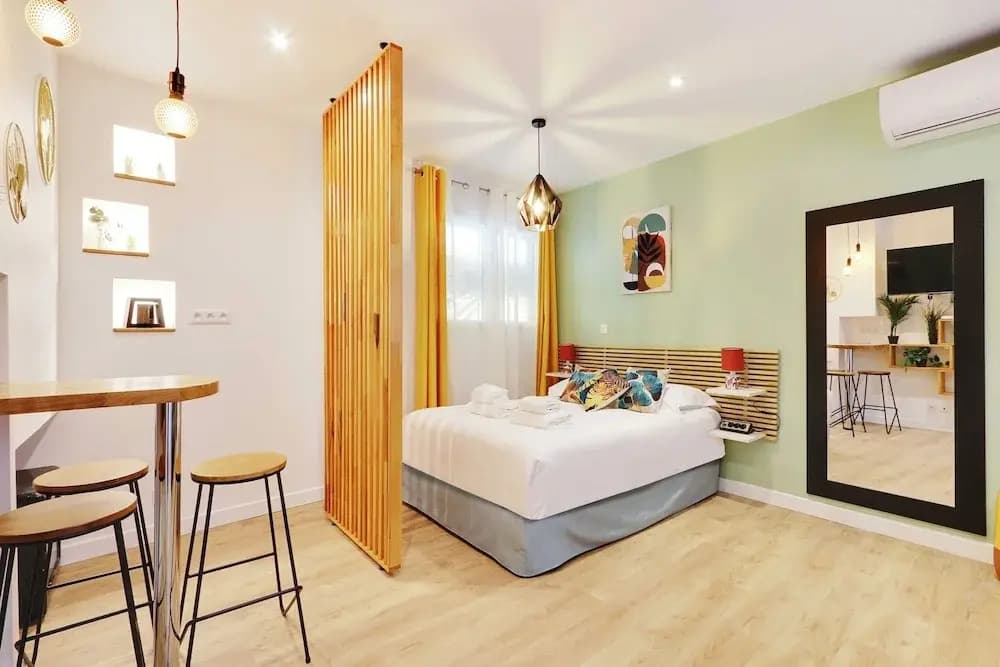 Charming Apartment With AC -1br-3p- Sentier - photo 5