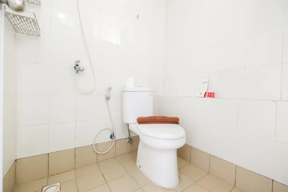 Comfy and Cozy Studio Bassura City Cipinang Apartment - photo 7