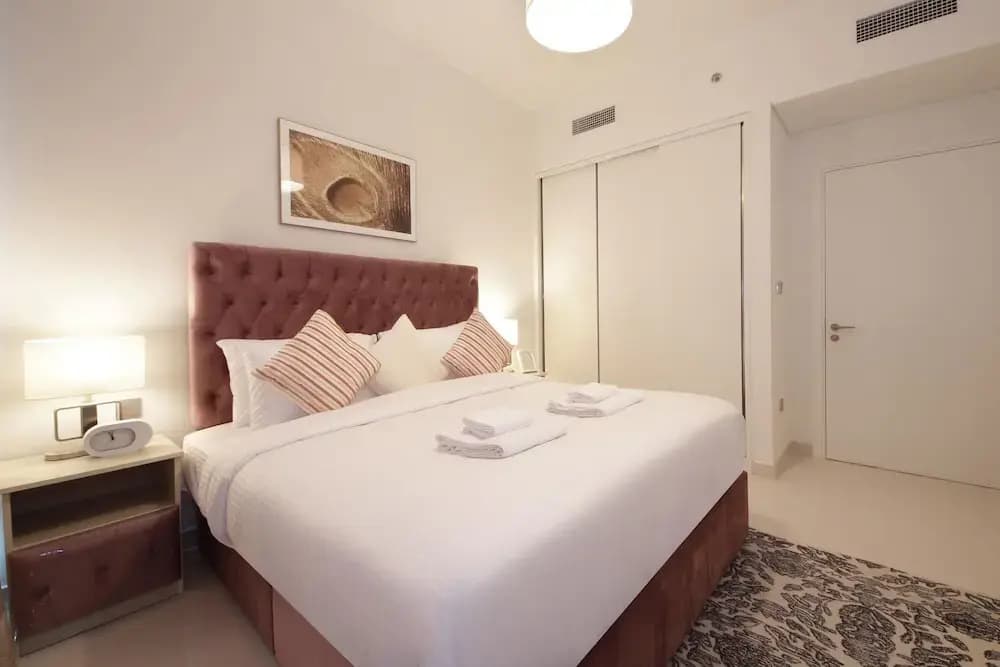Luxury StayCation - Beachfront Apartment With Fantastic Palm Views - photo 2