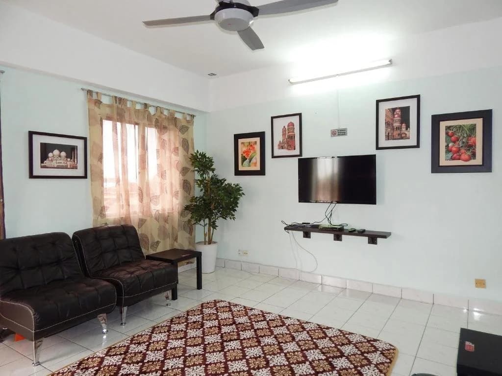 Wadi Iman Guesthouse @ Sri Mahligai - photo 8