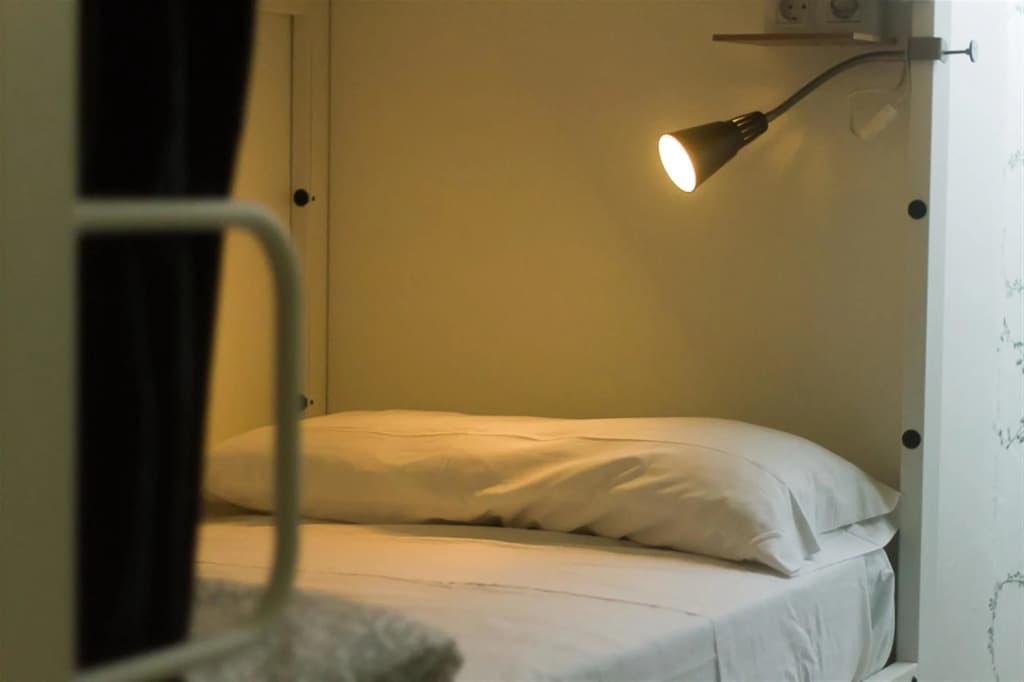 Bed & Bike Hostel Barcelona - photo 7