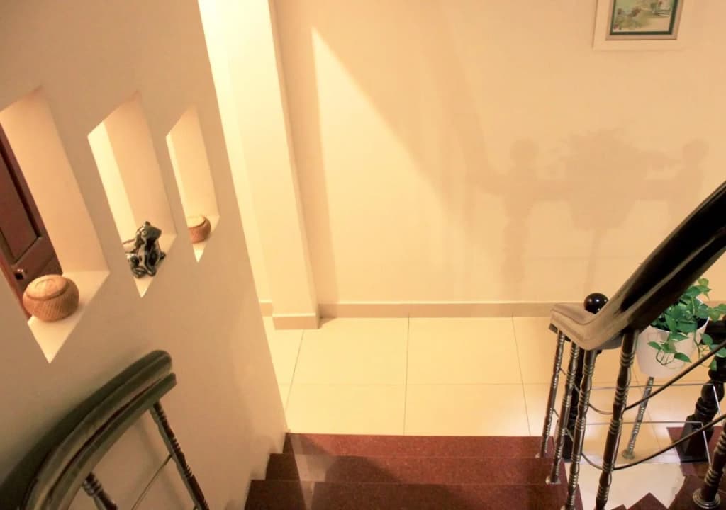The Alley Saigon Hotel - photo 13