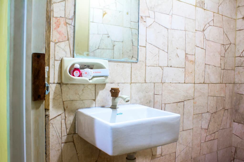 New Priok Indah Hotel - photo 7