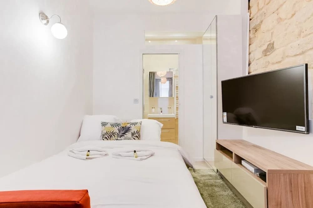 Lovely Studio Near Le Moulin Rouge And Montmartre - photo 4