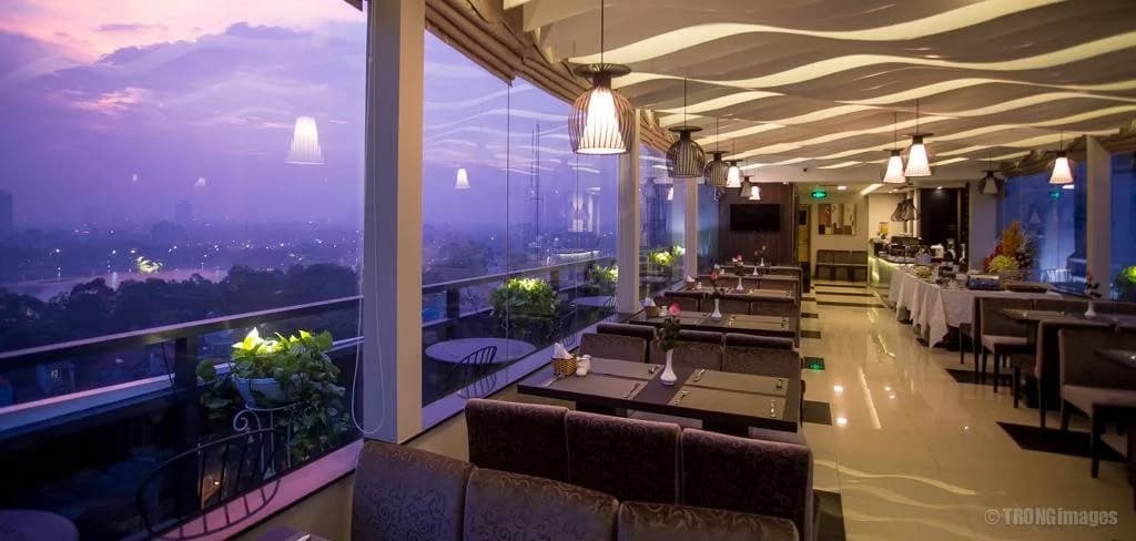 Parkside Sunline Hotel - photo 28