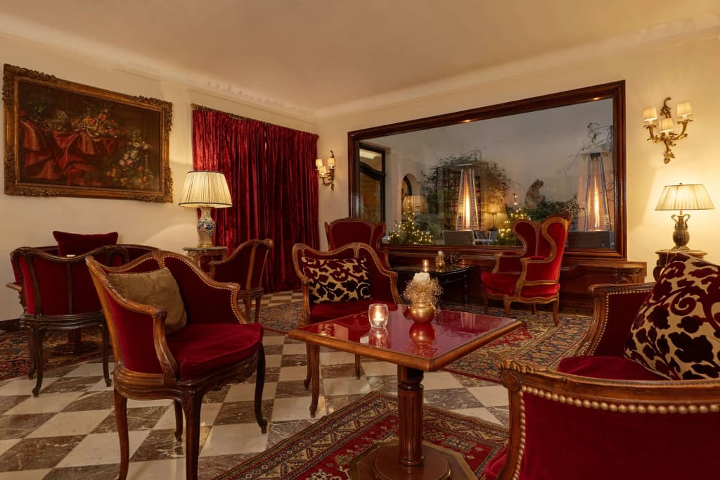 Hotel Regina Louvre - photo 12