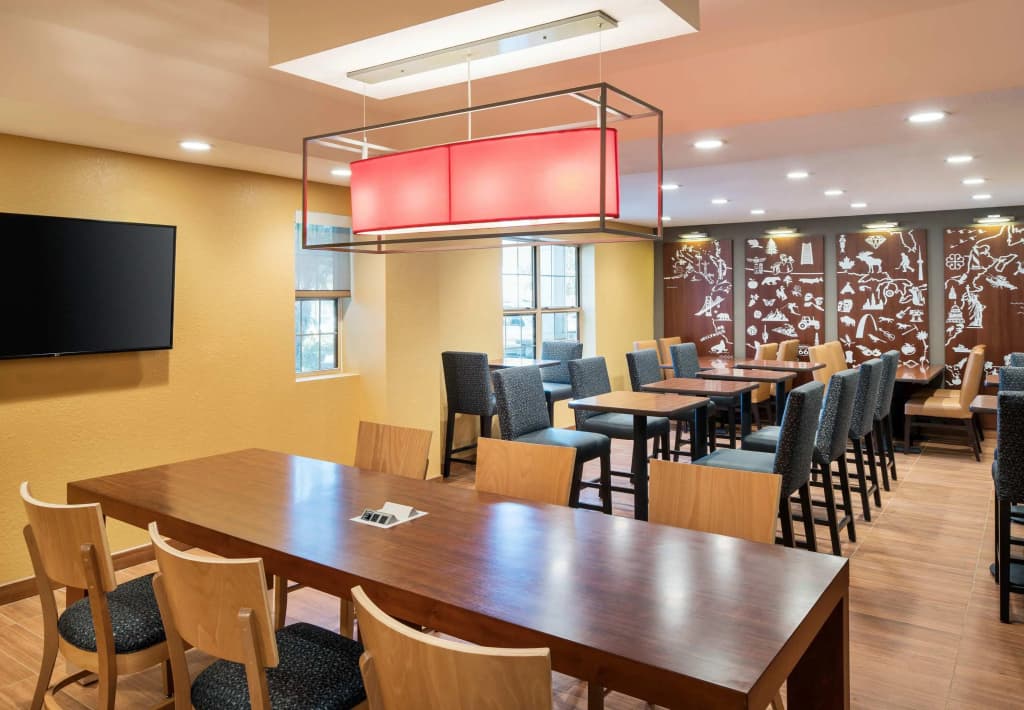 TownePlace Suites Los Angeles LAX/Manhattan Beach - photo 15