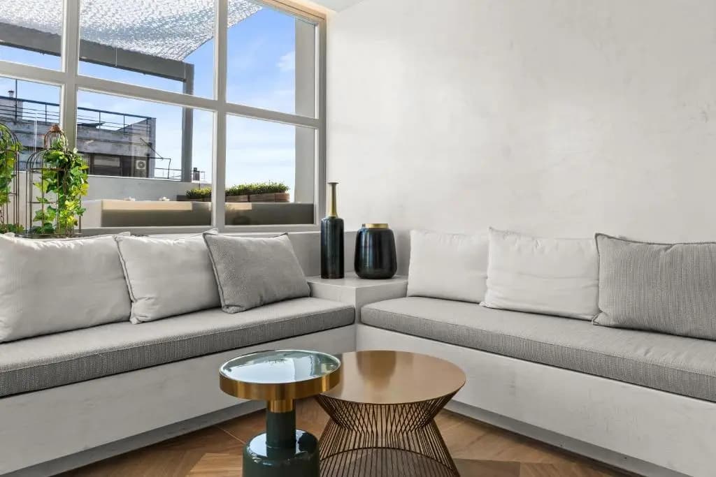 ACRON suites & apartments - photo 4