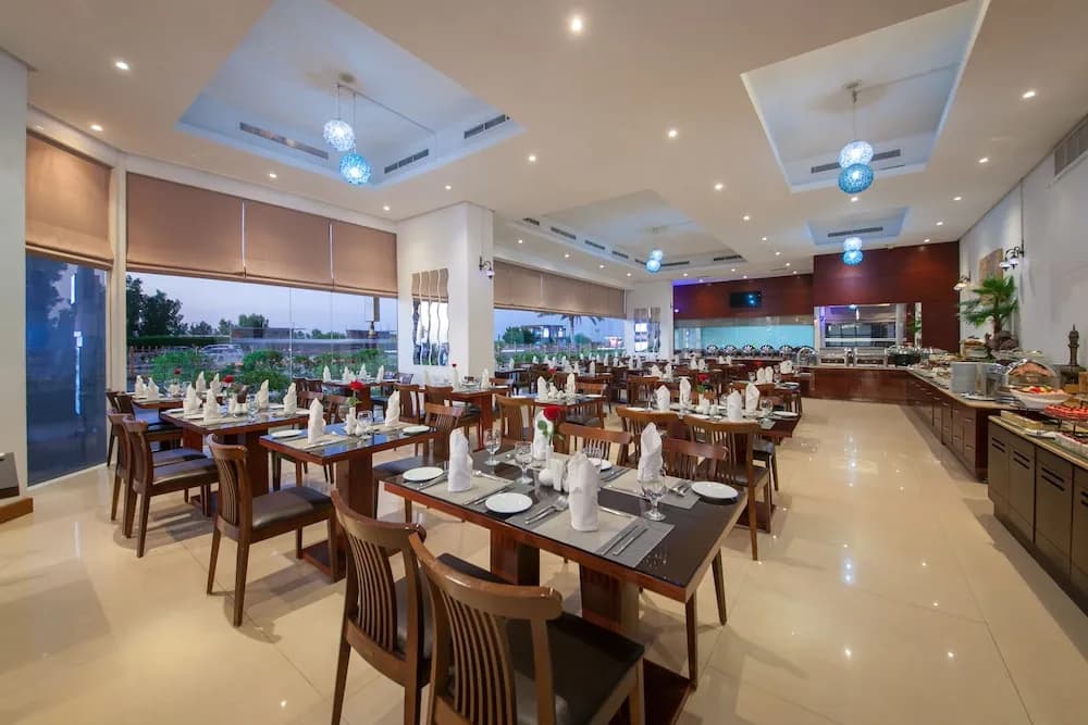 Land Mark Suites Hotel - photo 38
