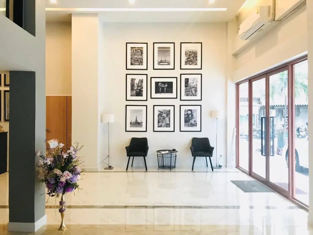 Metro Hotel - photo 15