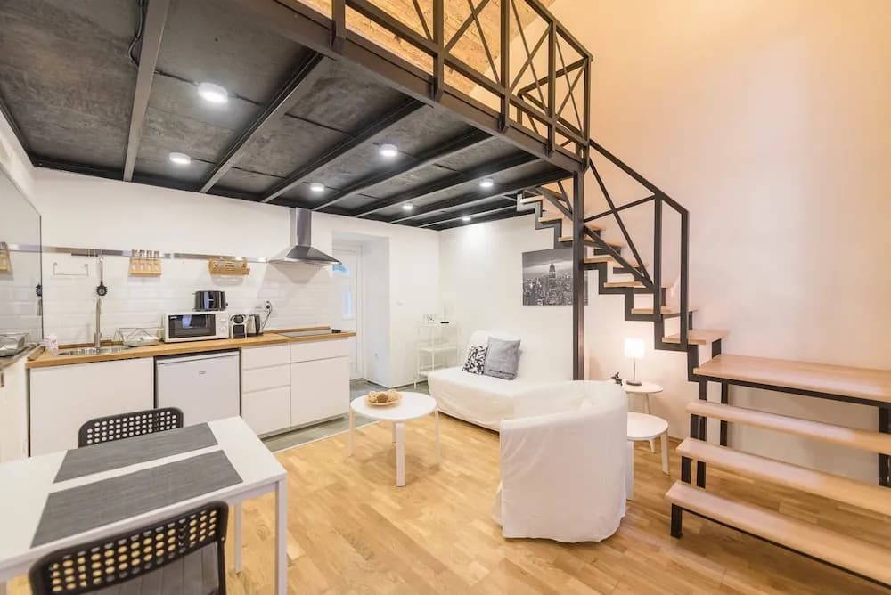 Akacfa Street Studios - photo 16